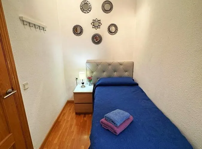 فندق مبيت وإفطار Acogedoras En Aragon برشلونة